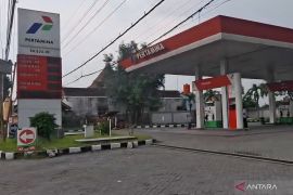 Polisi tutup sementara SPBU Babat usai dugaan BBM Pertalite tercampur air