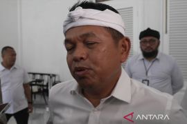 Dedi Mulyadi nilai UMP Jabar yang ditetapkan ideal