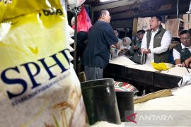 Bapanas-Bulog pastikan harga cabai-beras aman saat Natal-tahun baru