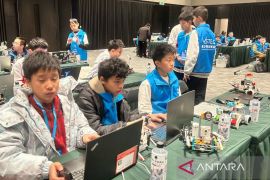 SMP IDN Boarding School di Bogor raih medali perunggu di kontes robotika di China