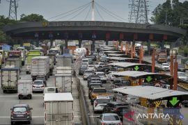 Jumlah kendaraan tinggalkan wilayah Jabotabek