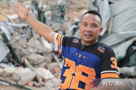 Kisah Hamzah prajurit TNI Kodim 0117 Aceh Tamian yang kehilangan istri saat tangani bencana