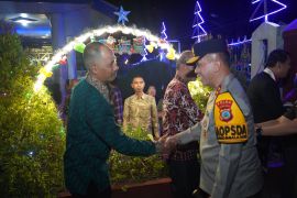 TNI dan Polri gelar patroli gabungan pastikan perayaan Natal berjalan aman
