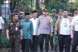 Polisi pastikan pelaksanaan ibadah Natal berjalan aman