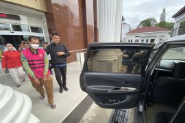 Kejari Tapin tahan tersangka korupsi APBDes Pualam Sari