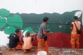 Kolong Tol Becakayu dipercantik dengan mural tiga dimensi
