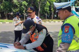 Lima bus di Terminal Kampung Rambutan kena razia