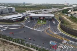 Pintu masuk KEK Gresik diaktivasi alat pemberi isyarat lalu lintas