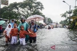 BPBD imbau masyarakat waspadai perubahan cuaca saat liburan