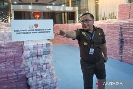 Hukum sepekan, Aura Kasih di kasus RK hingga Kejagung serahkan Rp6,6 T