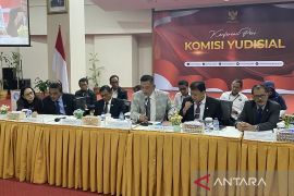 Tak ada alternatif lain, KY usul hakim "dagang perkara" dipecat