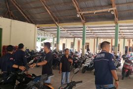 Karang Taruna Ophir Pasaman Barat perlihatkan toleransi saat perayaan Natal