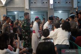 Misa malam Natal di Lampung Page 4 Small