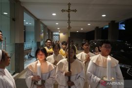 Misa malam Natal di Lampung Page 5 Small