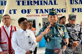 TNI AL kerahkan Lanal sinergi dengan KSOP kawal angkutan tahun baru