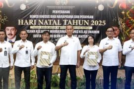 25 warga binaan Lapas Madiun terima remisi khusus Natal 2025