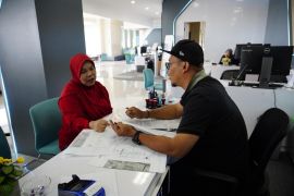 Masyarakat mulai manfaatkan pengurusan layanan pertanahan di hari pertama libur Nataru