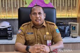 Dinas Kehutanan Papua Barat salurkan 47.485 bibit tanaman serbaguna