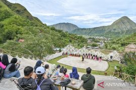 Tajuk ANTARA NTB - Menata arah NTB menuju 2026