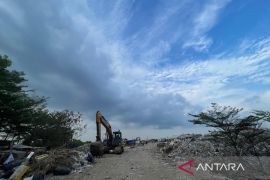 Pemkot Cirebon membenahi pengelolaan sampah sesuai arahan Kementerian LH