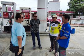 Pantau SPBU, DPRD HST pastikan stok BBM aman layani jamaah Sekumpul