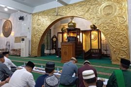 Ada enam masjid ramah pemudik Nataru di Kepri
