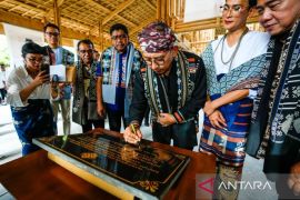 Rumah Ibu Bumi di Sumba Timur diharapkan bisa jadi kantong budaya