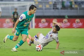 Borneo FC kalah, Persib tetap pimpin klasemen