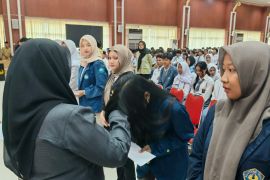 Pemkot Bandarlampung salurkan beasiswa pendidikan kepada 6.346 orang