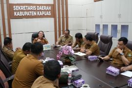 Sekda Kapuas minta lurah data bangunan terdampak pelebaran jalan