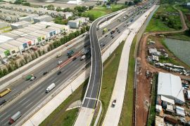 Pembangunan tol Jakarta-Tangerang KM25 masuki persiapan uji laik