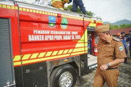 Jabar tambah mobil damkar untuk perkuat penanganan kebakaran di Garut