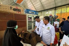 Kemenag Maros peringati HAB dengan Khitanan massal gratis