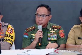 Panglima TNI tambah 15 batalyon percepat pembangunan jembatan dan hunian di Sumatera