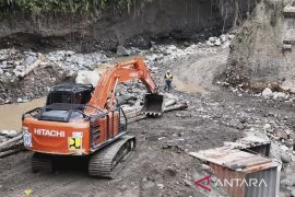 Kementerian PU-PTPP lanjutkan tanggap darurat ruas Bireuen-Takengon