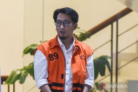 Hukum kemarin, KPK panggil Sekdis Bekasi hingga 4 tewas akibat miras