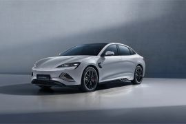 China larang penggunaan gagang pintu elektrik pada mobil mulai 2027