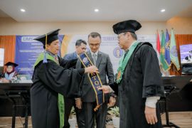 UMS luluskan dua Doktor PAI