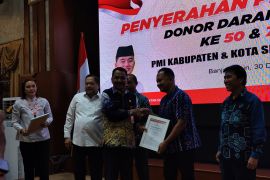 PMI berikan penghargaan ratusan DDS