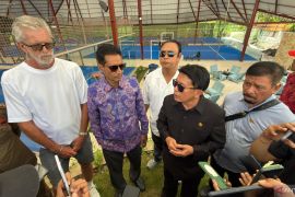 DPRD Bali segel lapangan padel bermodal OSS di atas LP2B