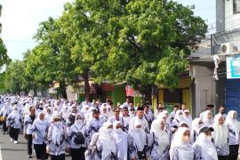 Ribuan guru Ponorogo-Jatim adakan aksi tolak mutasi kepala sekolah