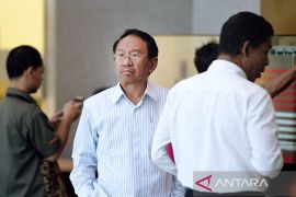 Saut Situmorang: KPK harus jelaskan soal Rp2,7 T di kasus Aswad