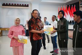 Atlet Gorontalo di Sea Games dapat bonus dari Pemprov