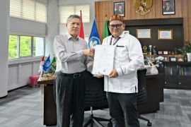 Guru Besar USK sarankan pemerintah perkuat hutan adat cegah bencana