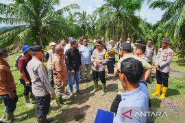 Kapolri tinjau kesiapan lokasi huntap Polri di Aceh Tamiang