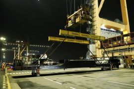 PT INKA kirim tiga platform lokomotif ke Australia