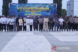 Gubernur Papua ajak warga lepas tahun tanpa perayaan besar