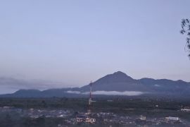 Ini enam titik evakuasi ditetapkan terkait status Gunung Bur Ni Telong