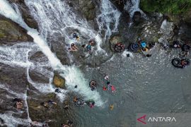 Menpar sebut libur Lebaran sebagai momentum wisata