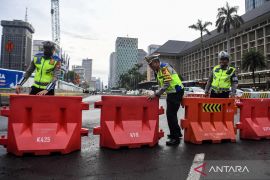 Bijak menyambut tahun baru Masehi, ini catatan penting untuk muslim